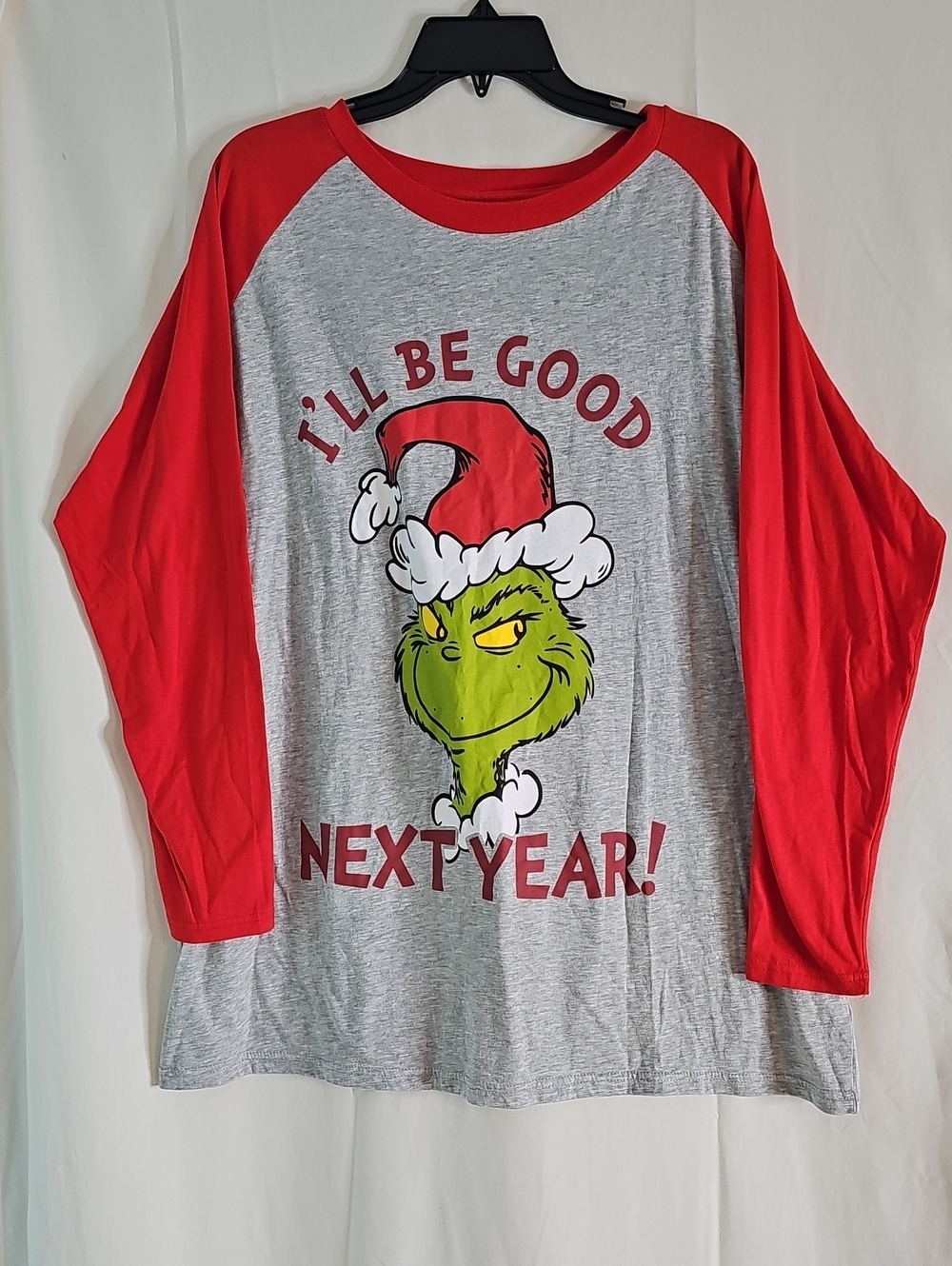 Dr. Seuss Grinch Raglan Long-Sleeve Tee - Red & Heather Gray